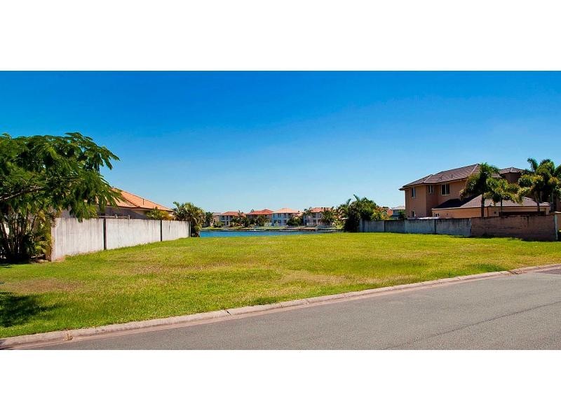 23 Oyster Cove Promenade, Helensvale QLD 4212