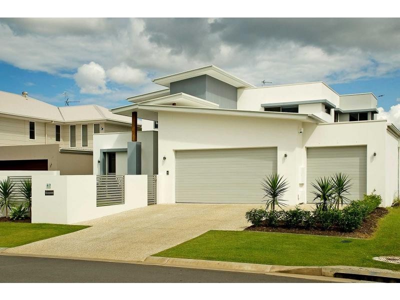 47 Harbourvue Court, River Links, Helensvale QLD 4212