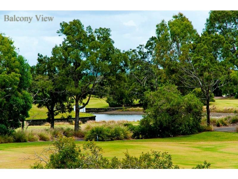 9104 Peter Senior Drive, Hope Island QLD 4212