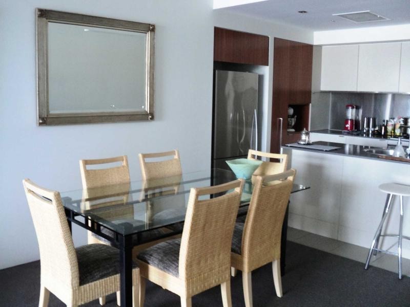 1784/2 Rialto Quay Drive, Hope Island QLD 4212