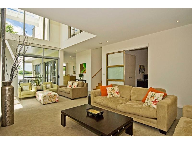 6063 Lugano Drive, Hope Island QLD 4212