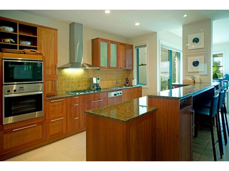 1517 Riverdale Drive, Hope Island QLD 4212