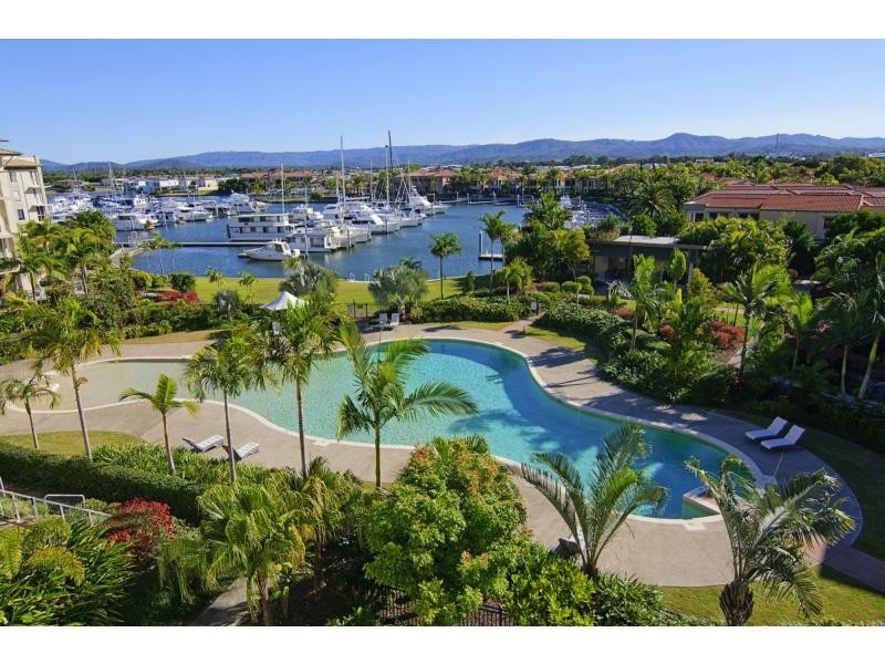 Unit 1749/2 Rialto Quay Drive, Hope Island QLD 4212