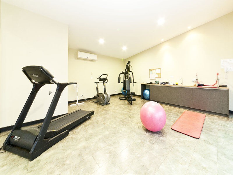 Unit 1749/2 Rialto Quay Drive, Hope Island QLD 4212