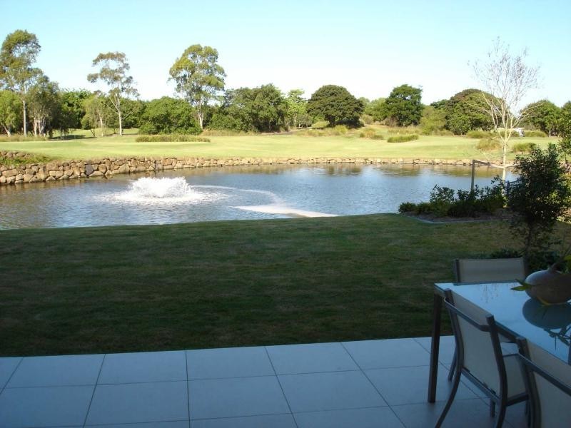 Hope Island QLD 4212