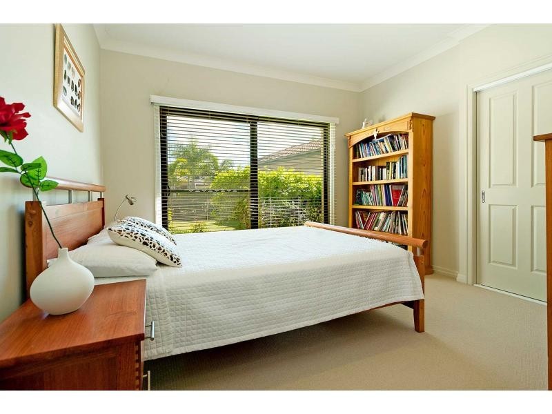 2144 Beaufort Way, Hope Island QLD 4212