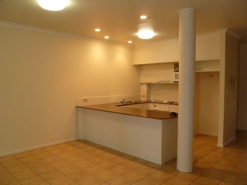 Hope Island QLD 4212
