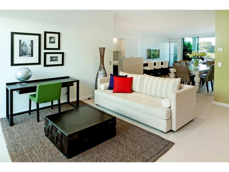 7521 Springfield Drive, Hope Island QLD 4212