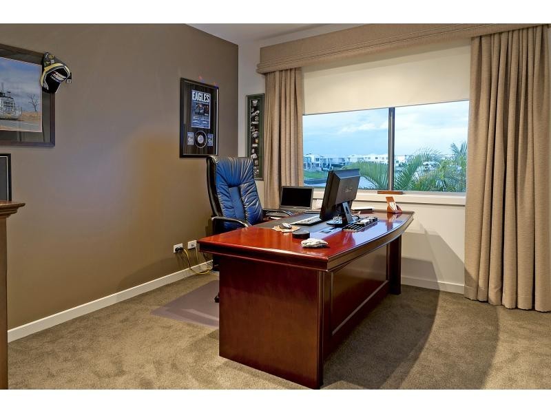 29 Coomera Court, River Links, Helensvale QLD 4212