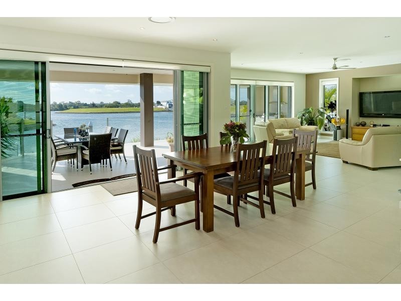 29 Coomera Court, River Links, Helensvale QLD 4212