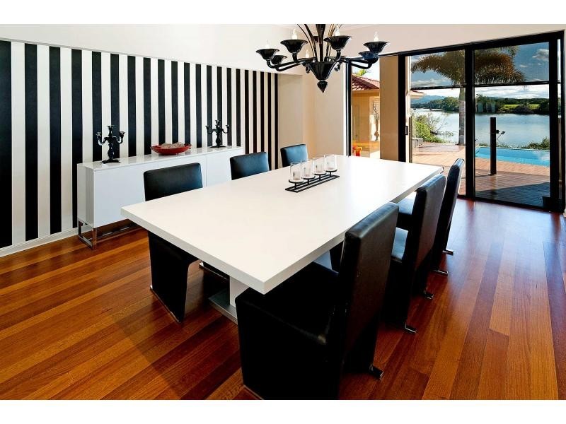 3136 Riverleigh Drive, Hope Island QLD 4212