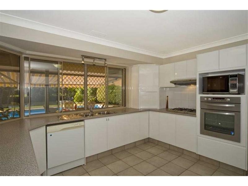 Monterey Keys QLD 4212