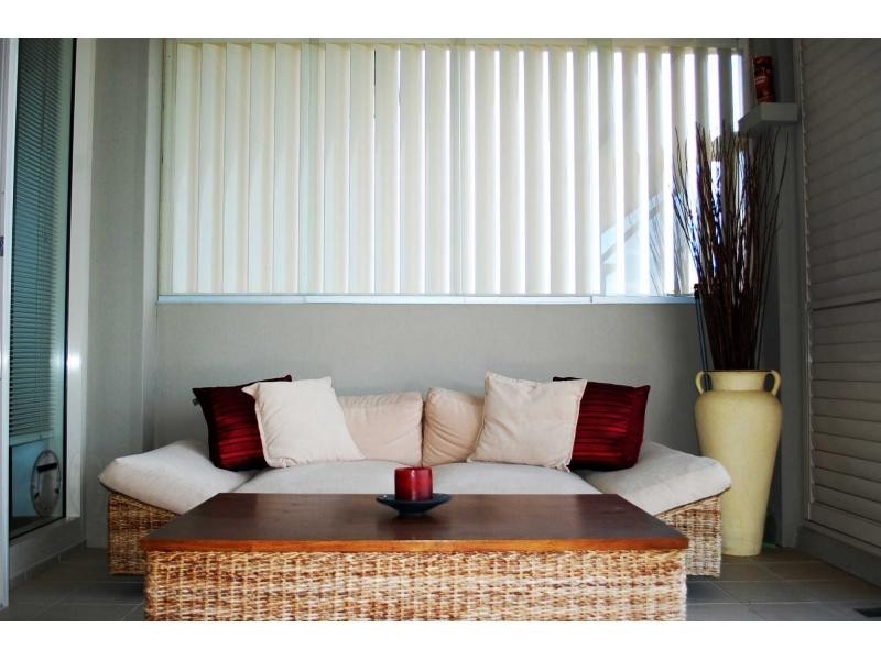 Unit 1714/2 Rialto Quay Drive, Hope Island QLD 4212