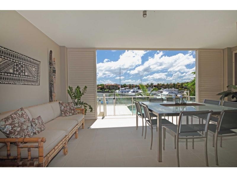 1775/1700 Rialto Quay Drive, Hope Island QLD 4212