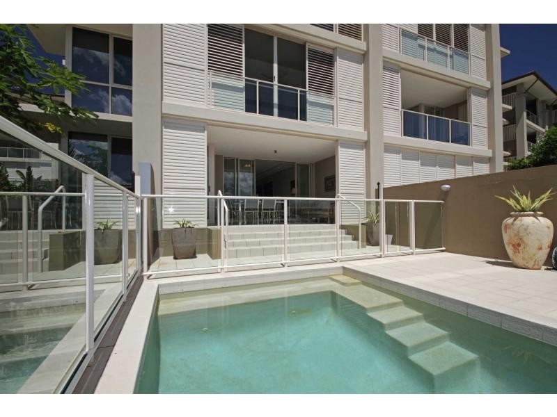 1775/1700 Rialto Quay Drive, Hope Island QLD 4212
