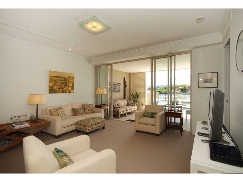 1775/1700 Rialto Quay Drive, Hope Island QLD 4212