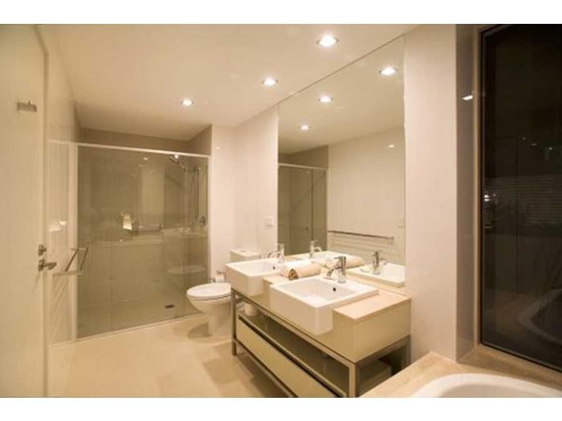 1775/1700 Rialto Quay Drive, Hope Island QLD 4212