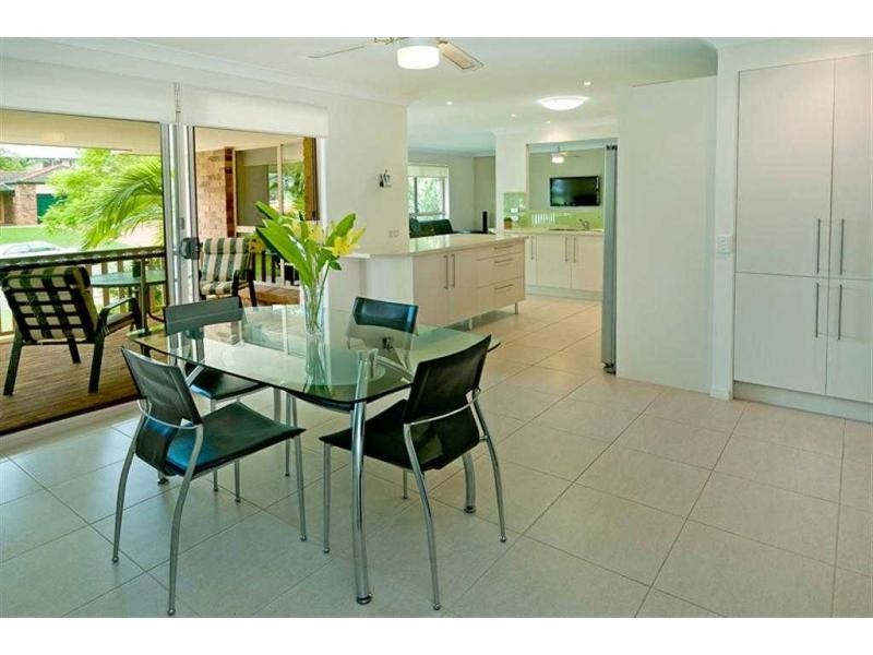 52 Babirra Street, Hope Island QLD 4212
