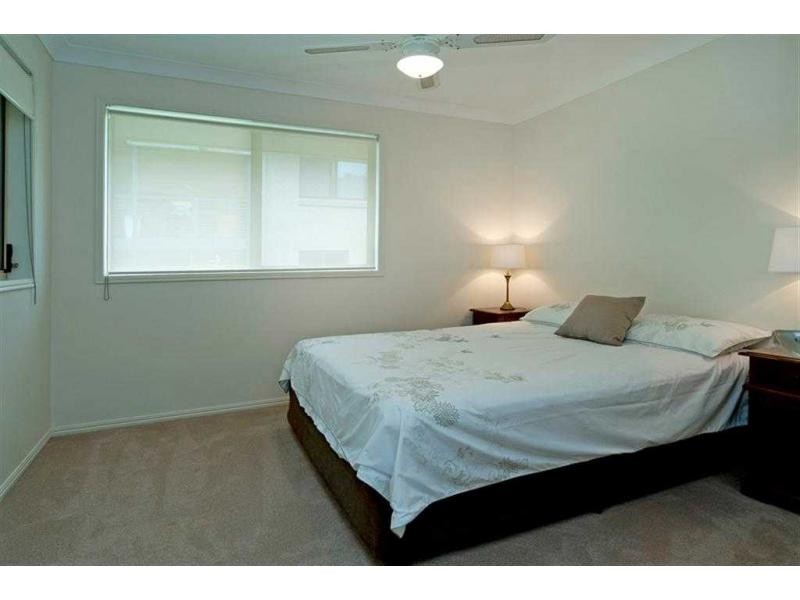 52 Babirra Street, Hope Island QLD 4212