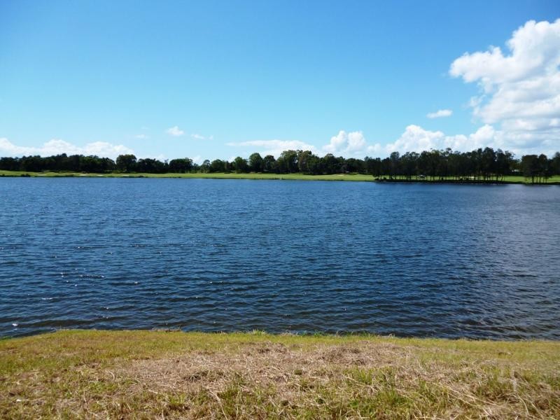 6075 Lugano Drive, Hope Island QLD 4212