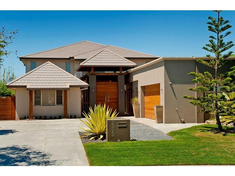 Hope Island QLD 4212