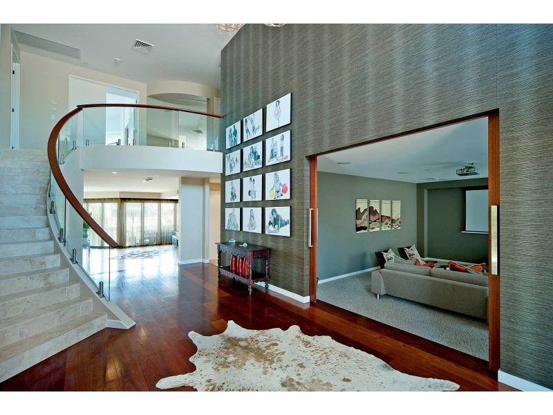 Hope Island QLD 4212