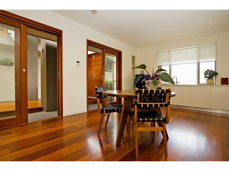 Hope Island QLD 4212