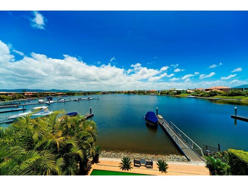 506 Oyster Cove Promenade, Hope Island QLD 4212