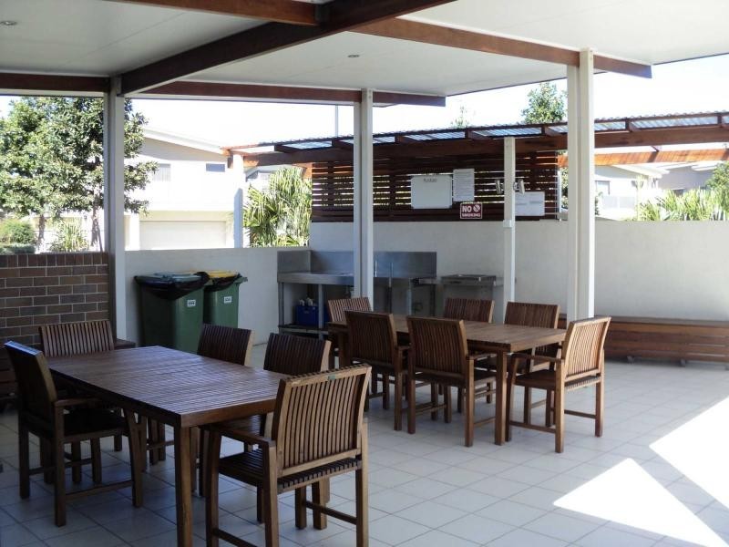 Hope Island QLD 4212