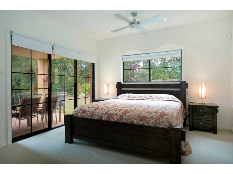 3293 Palladian Drive, Hope Island QLD 4212
