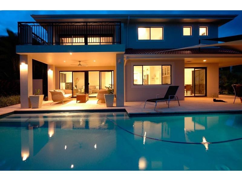 Hope Island QLD 4212