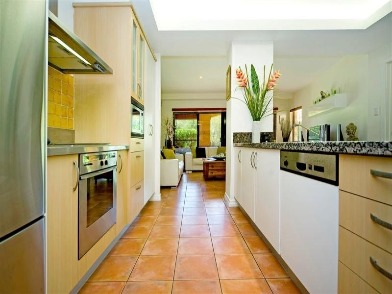 3258 Palladian Drive, Hope Island QLD 4212