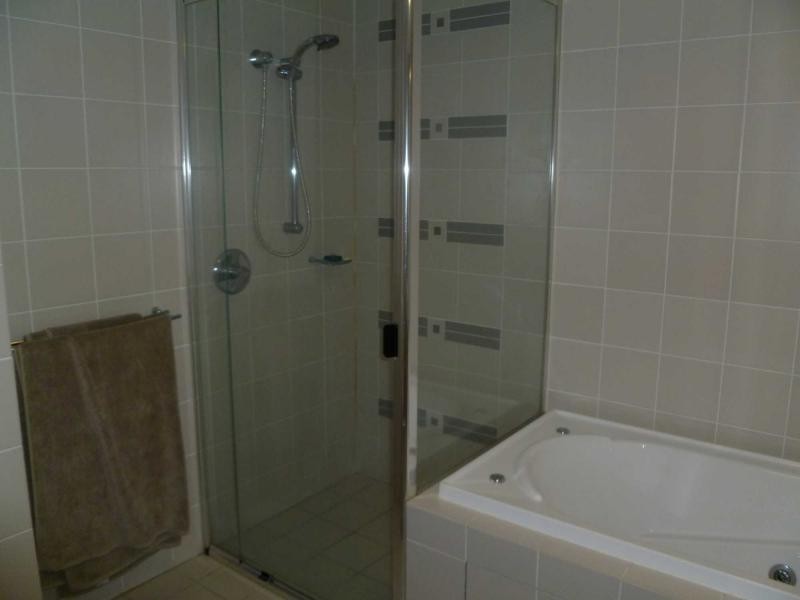 Hope Island QLD 4212