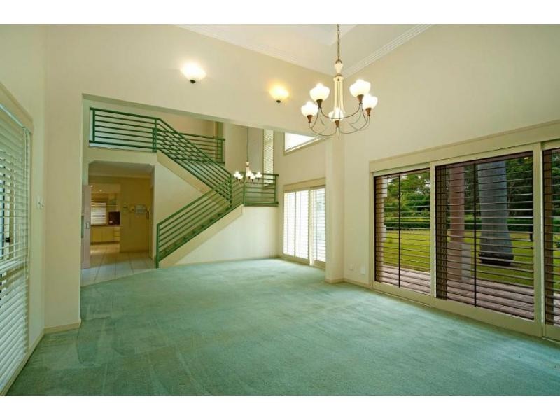 8208 Magnolia Drive West, Hope Island QLD 4212