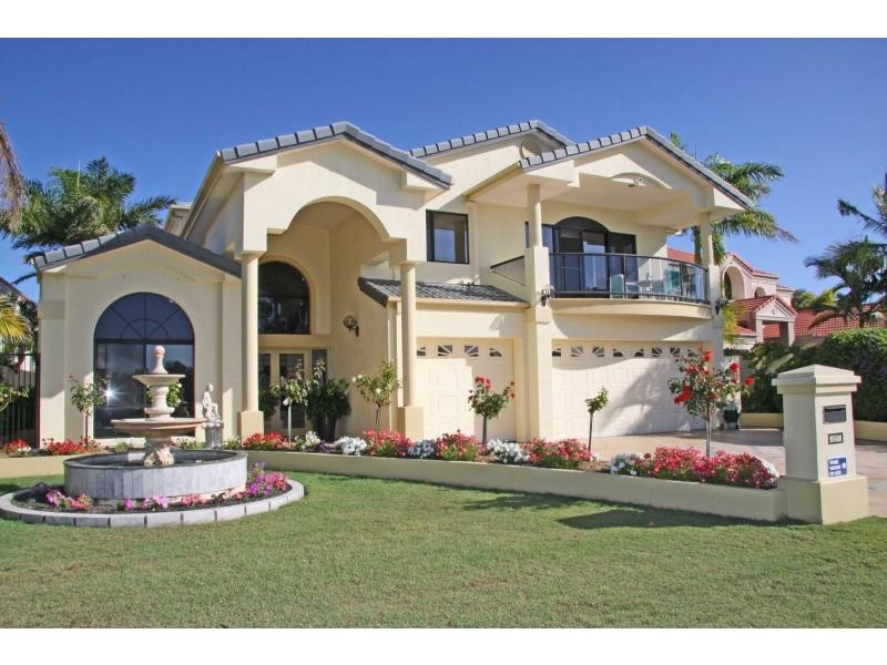 1157 Rosebank Way West, Hope Island QLD 4212