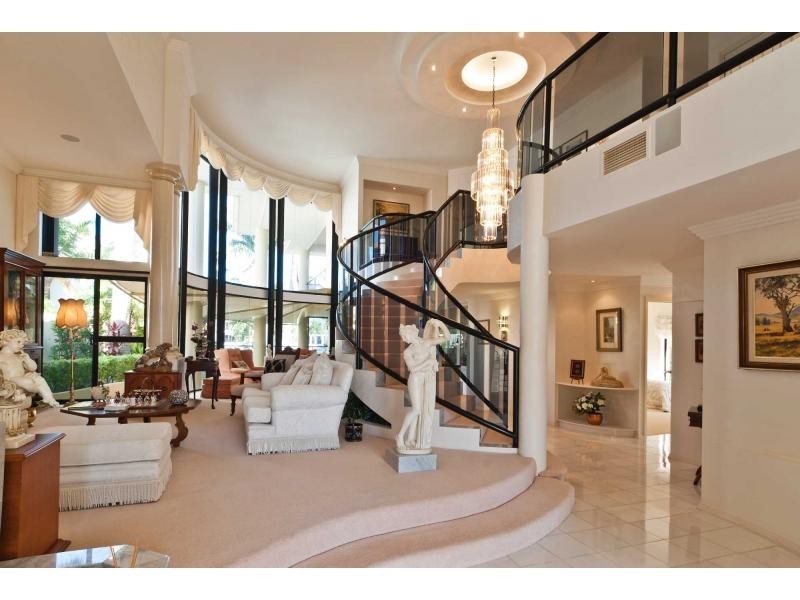 1157 Rosebank Way West, Hope Island QLD 4212