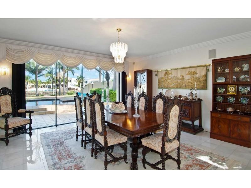 1157 Rosebank Way West, Hope Island QLD 4212