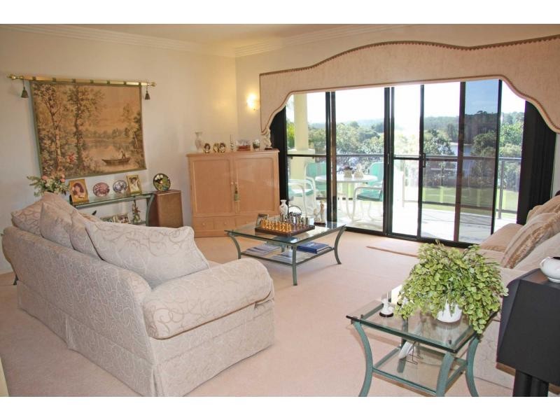 1157 Rosebank Way West, Hope Island QLD 4212