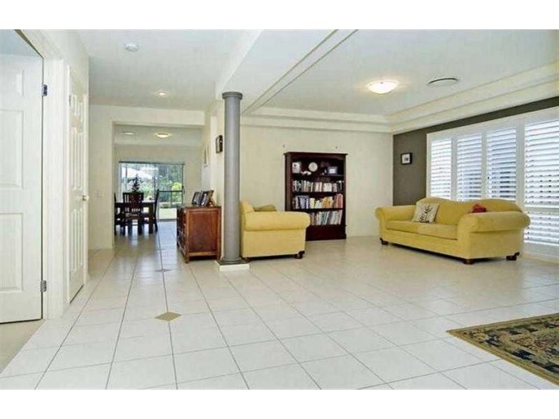 Coomera Waters QLD 4209