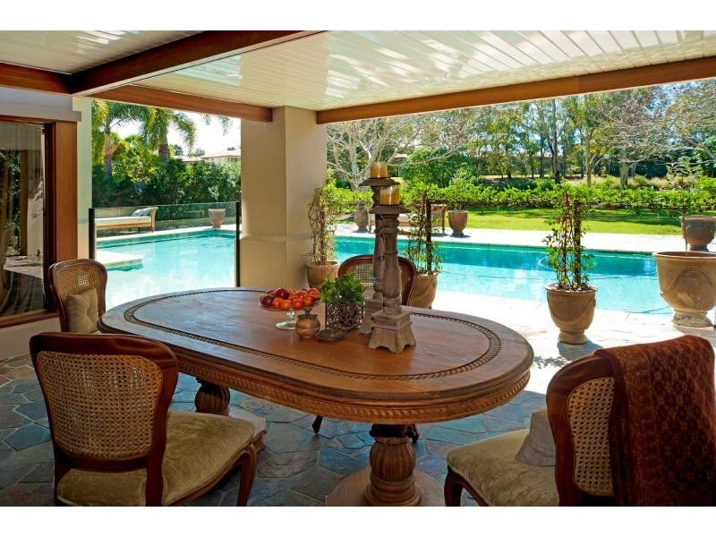 8202 Magnolia Drive West, Hope Island QLD 4212