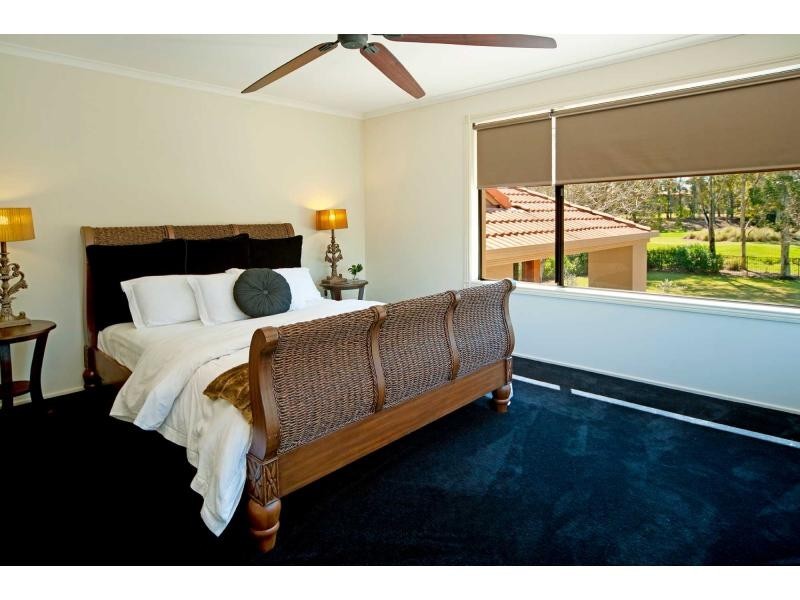 8202 Magnolia Drive West, Hope Island QLD 4212