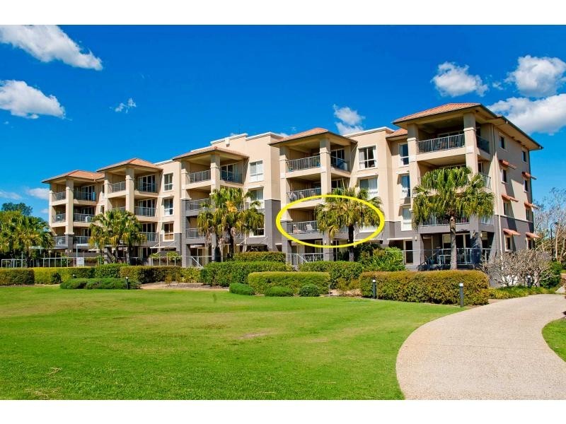 8427 Magnolia Drive East, Hope Island QLD 4212