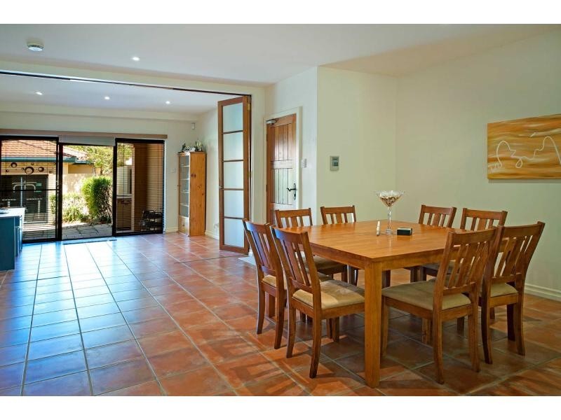 3282 Palladian Drive, Hope Island QLD 4212