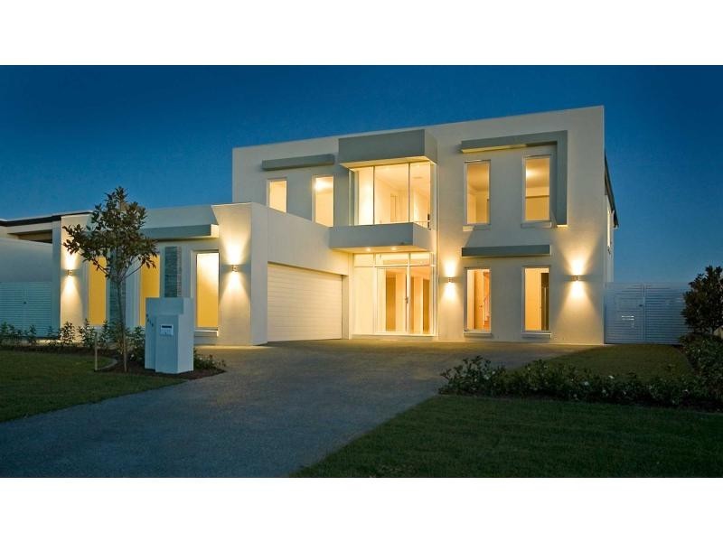 2312 Belmont Court East, Hope Island QLD 4212