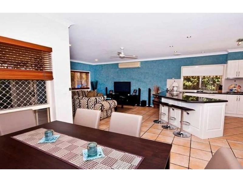 Hope Island QLD 4212