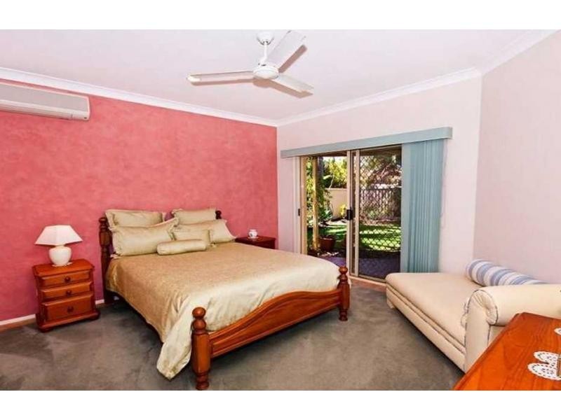 Hope Island QLD 4212
