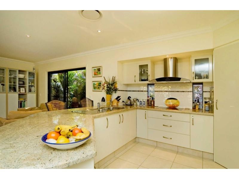 2550 Belmont Court West, Hope Island QLD 4212