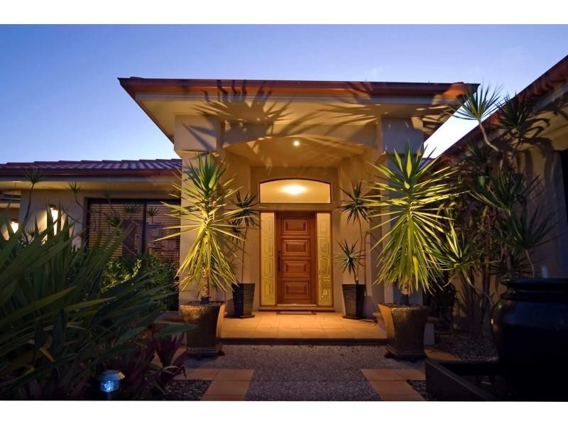 2550 Belmont Court West, Hope Island QLD 4212