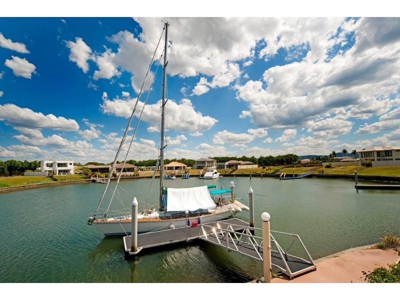 2218 Taromeo Court, Hope Island QLD 4212