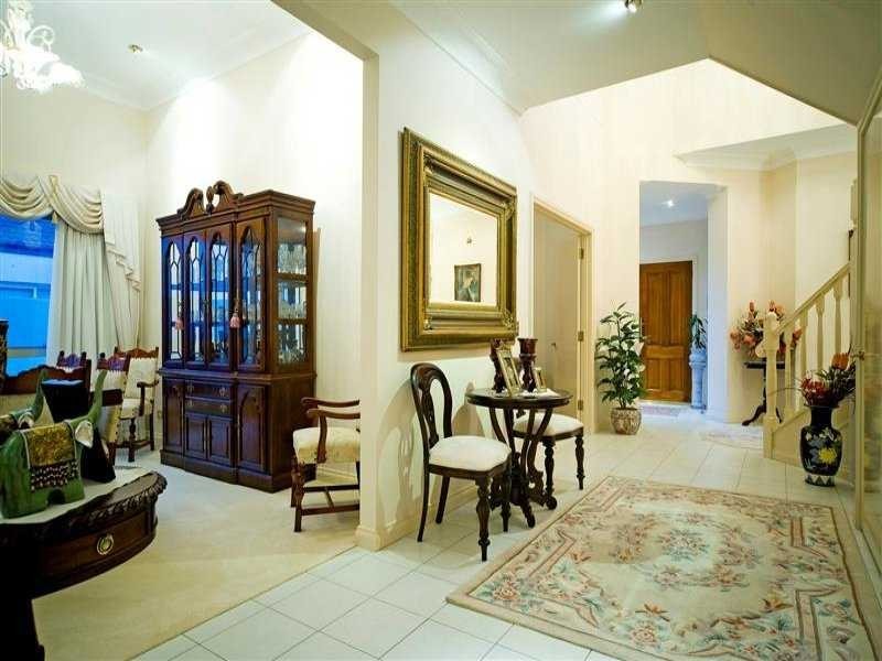 8220 Magnolia Drive West, Hope Island QLD 4212